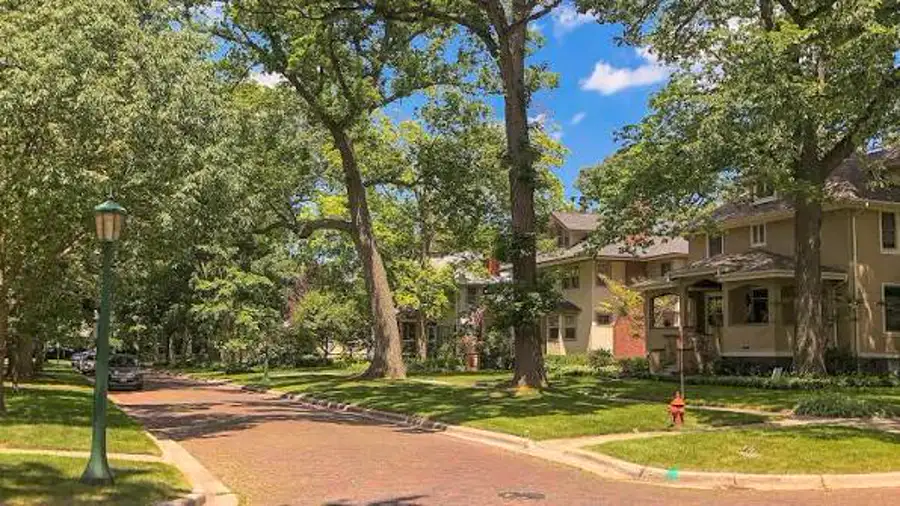 Wilmette, IL — a leafy North Shore village on Lake Michigan served by AirFresh Inc.
